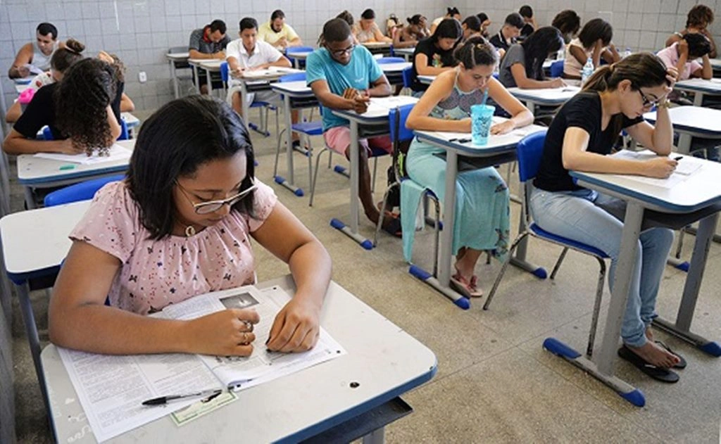 exame-nacional-do-ensino-medio.jpg.1200x0_q95_crop