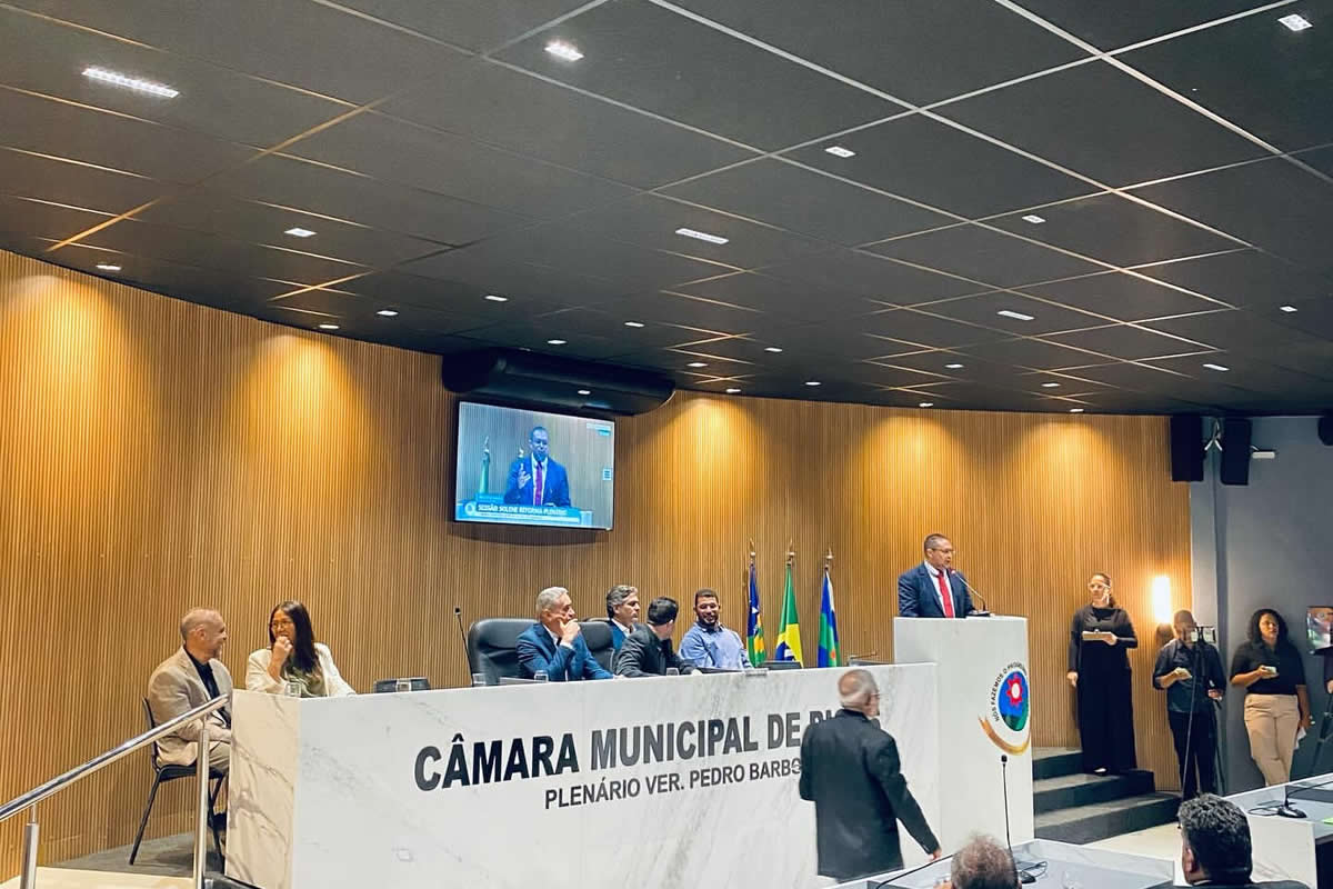 Câmara Municipal de Picos - Foto: Portal tô de Olho