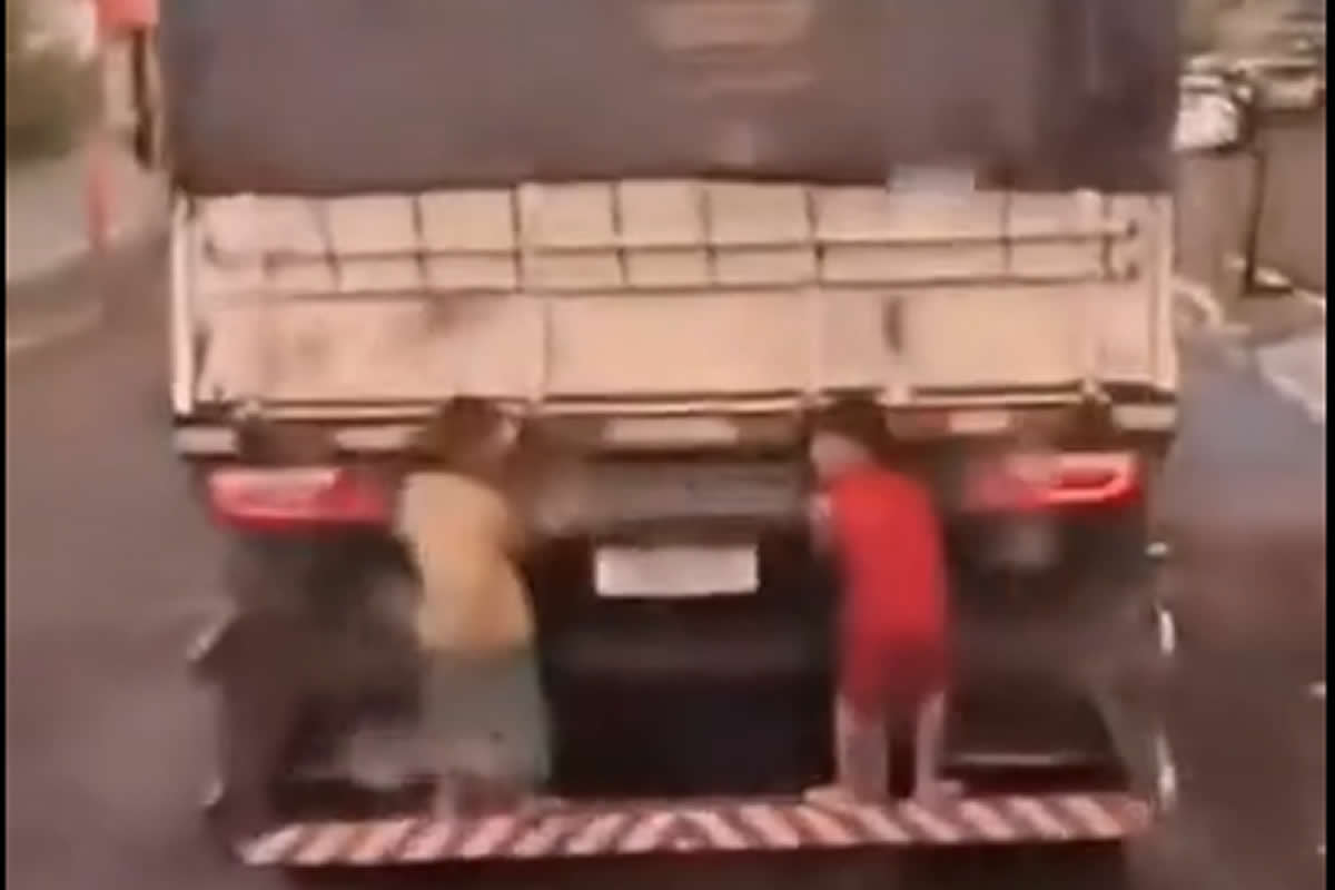 crianca-carro