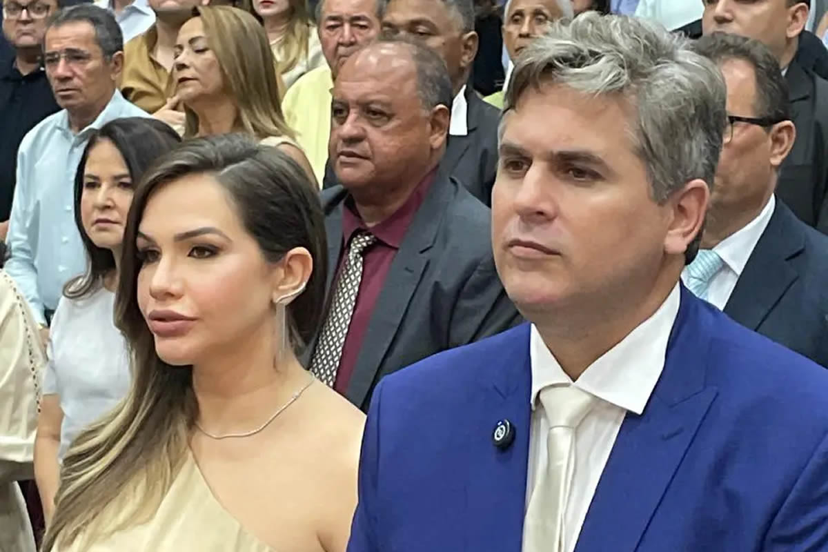 Prefeito eleito Pablo santos e sua esposa Anyara