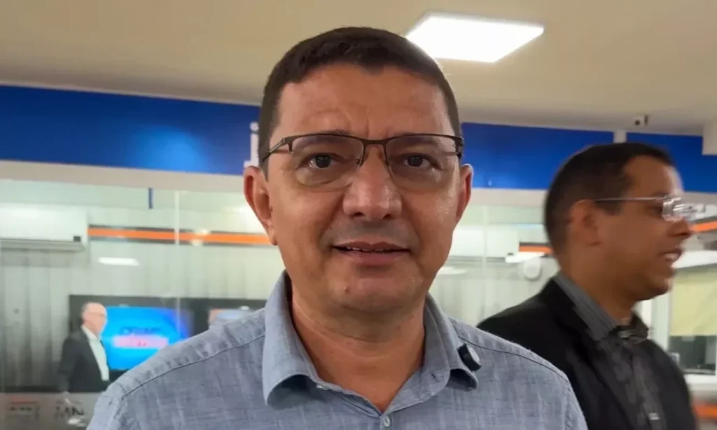 Marciano Macêdo, prefeito de Aroeiras do Itaim | (Foto: Divulgação/CidadesMeio)