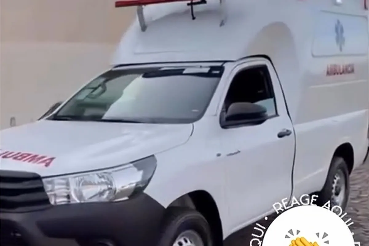 hilux-ambulancia
