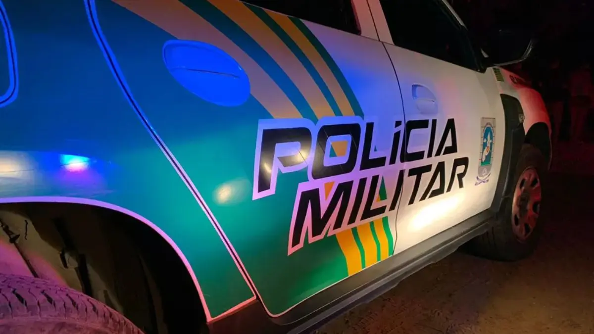 viatura-da-policia-militar-de-inhuma.jpg