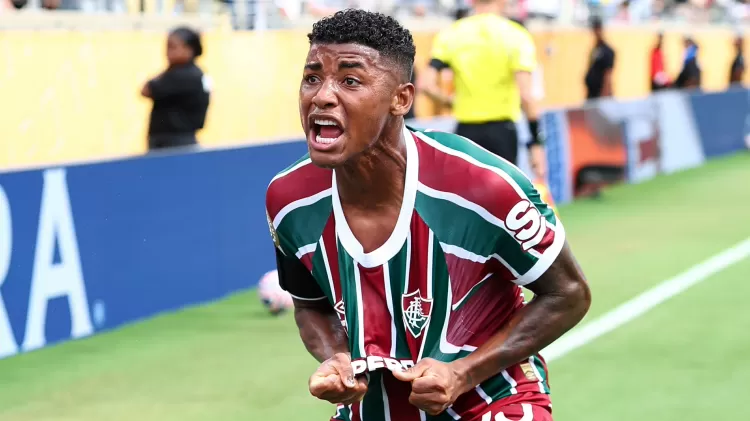 hercules-comemora-gol-marcado-pelo-fluminense-contra-o-al-hilal-no-mundial-1751662310075_v2_750x421.jpg