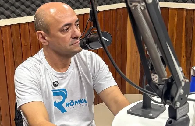 Hoje-estive-no-programa-Passo-a-Passo-com-a-querida-Graca-Moura-na-Radio-Cultura.Falamos-sobre