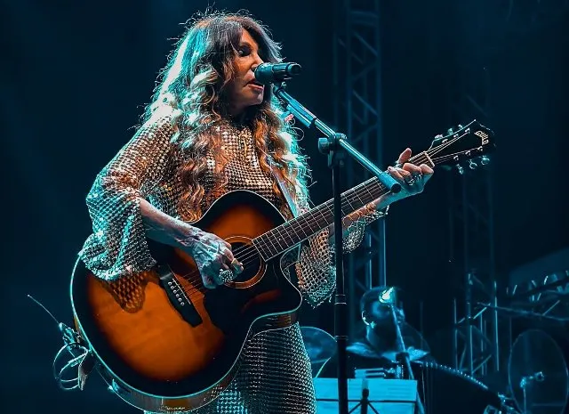 🎶✨.Comecando-a-semana-da-melhor-forma.-Com-o-coracao-cheio-de-gratidao-a-Deus-e-com-um-dump-l