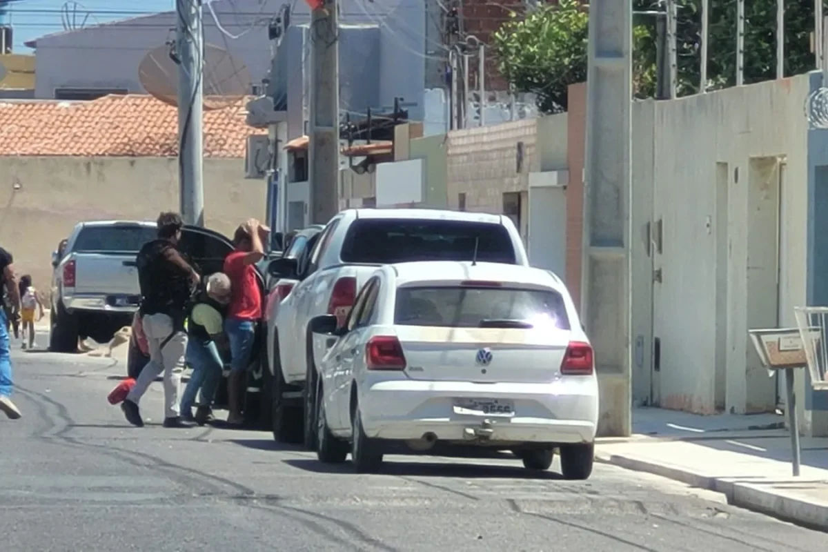 Prisão do ex-policial André de Carvalho Santos, conhecido como Carvalho
