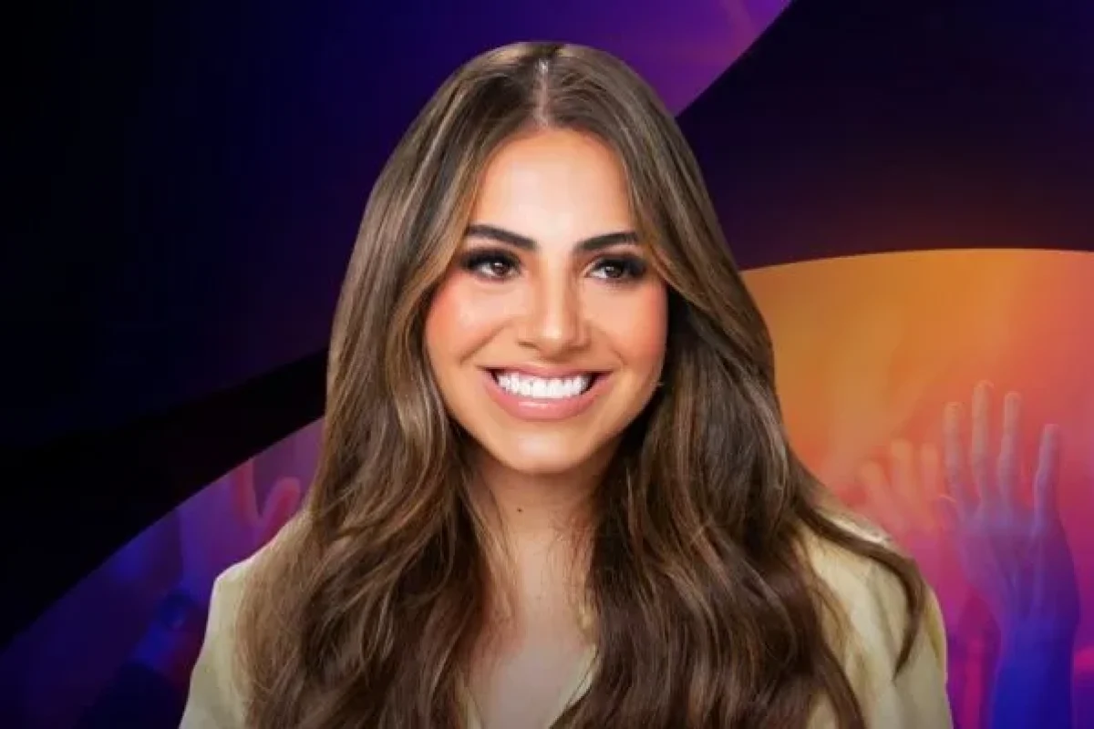 Gabriela Rocha, um dos maiores nomes da música gospel brasileira, subirá ao palco para conduzir o show principal da noite.