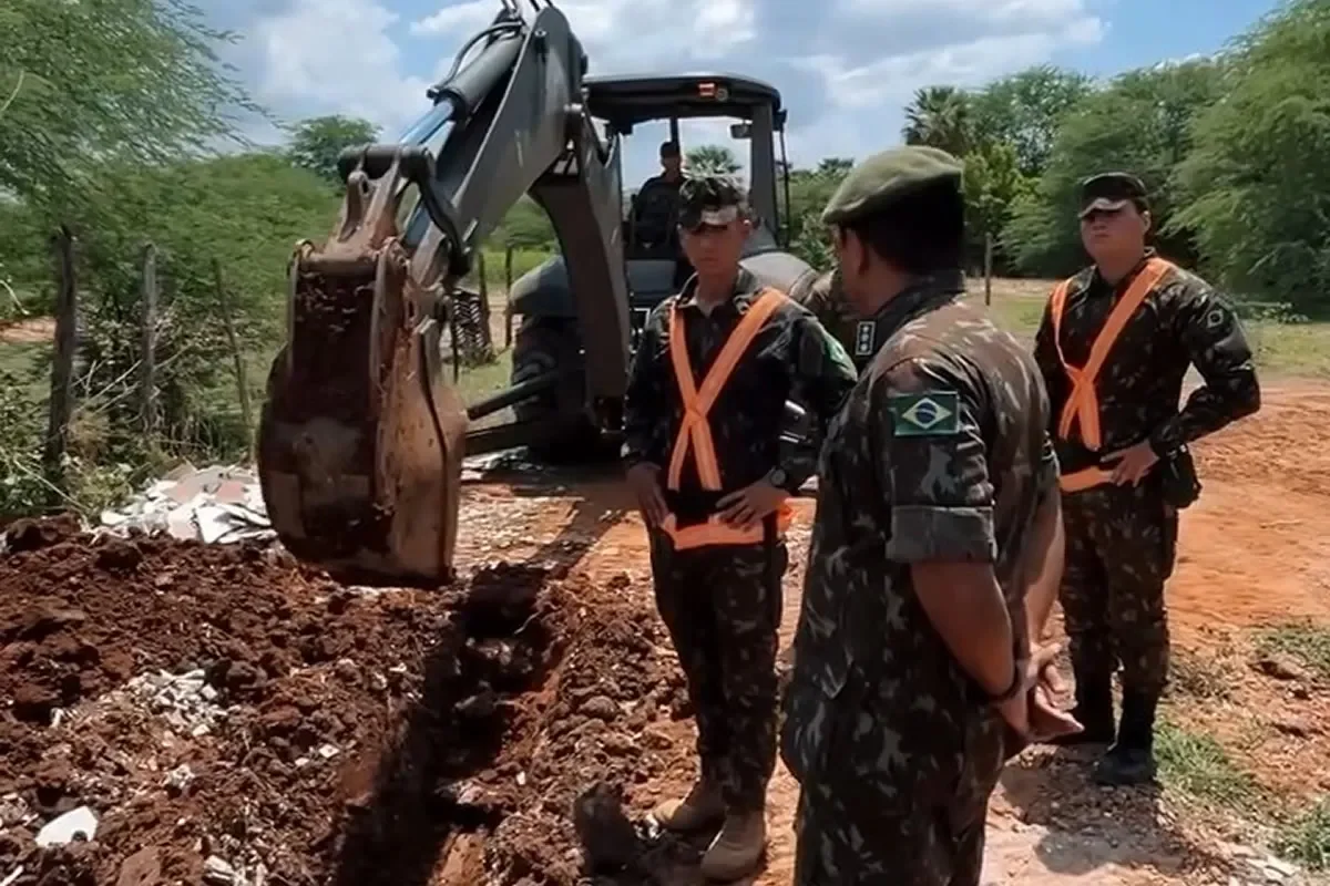 3º BEC em ação no bairro Ipueiras