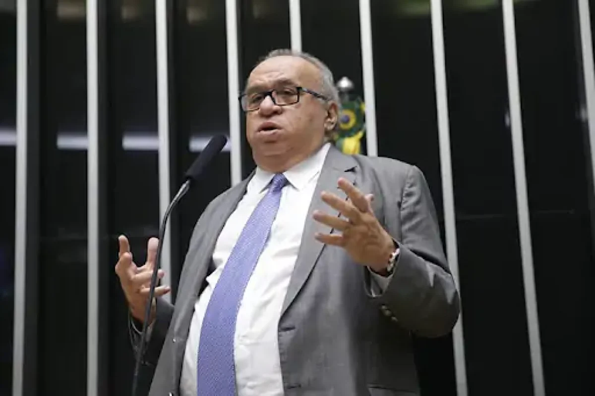 Heráclito Fortes trocará o União Brasil pelo PSD